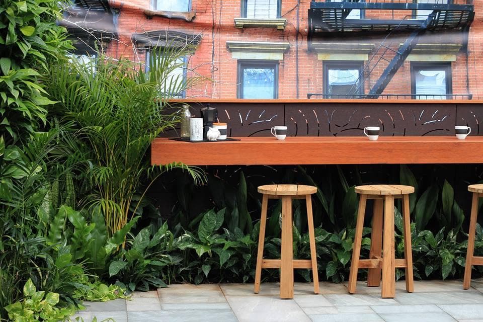 Balcony Garden 1613